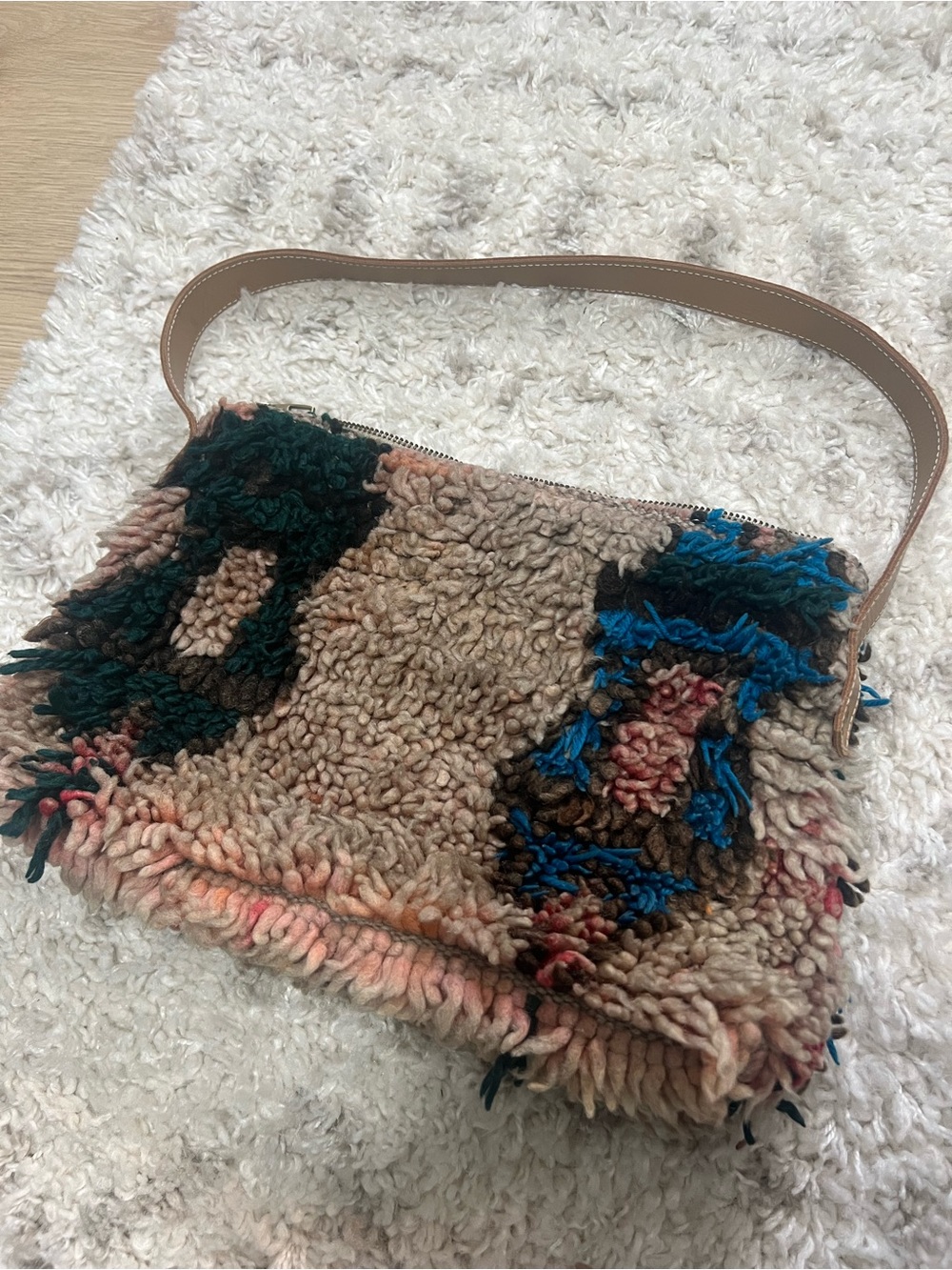 Moroccan Rug Clutch- Brand prototype - Picture 5 of 9